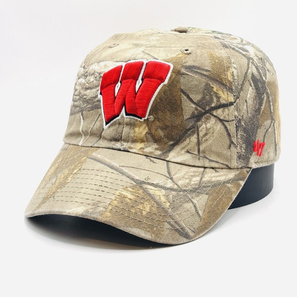 Wisconsin Badgers Camo Hat Cap NCAA 47 Brand Football Hunting